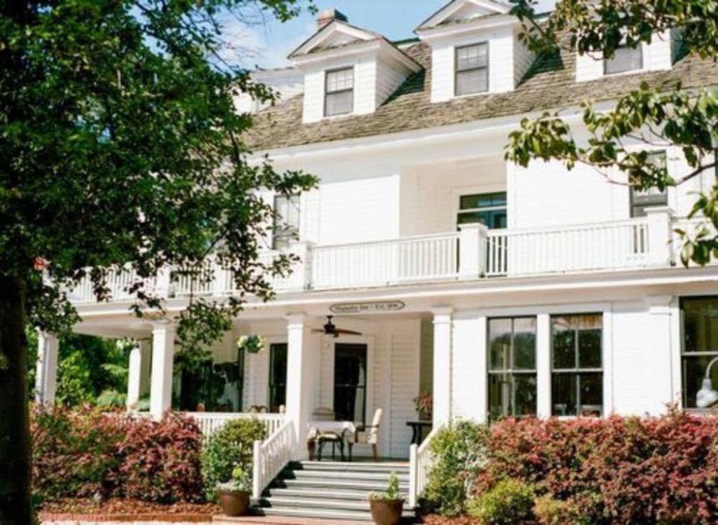 The Magnolia Inn Pinehurst Room photo